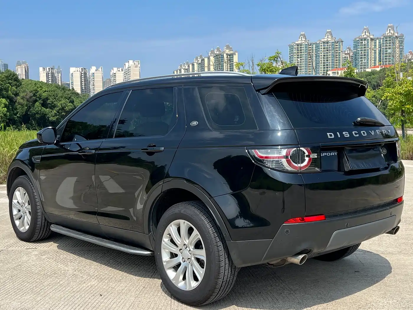 Photo 9 - Land Rover Discovery Sport