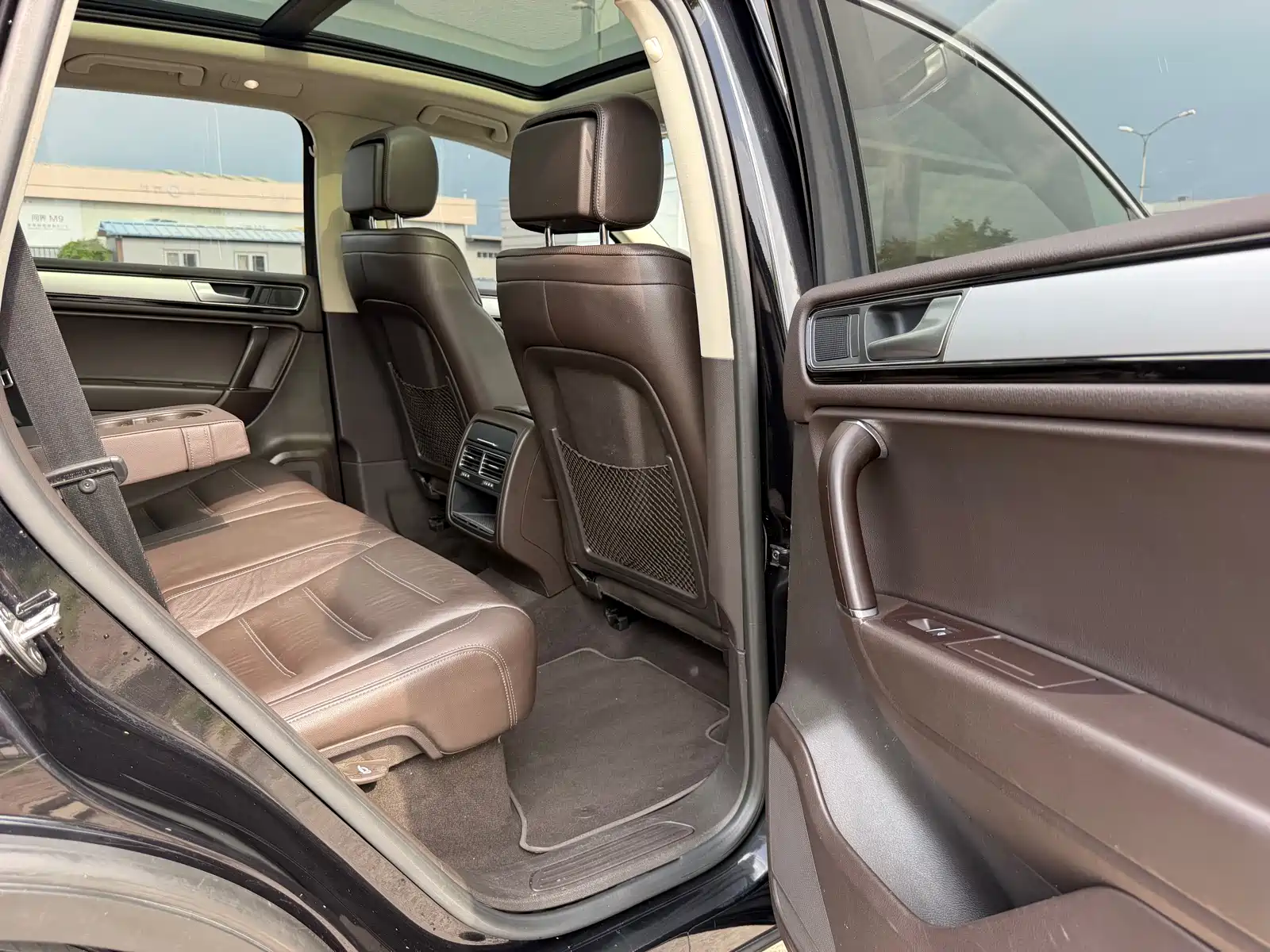 Фото 33 - Volkswagen Touareg