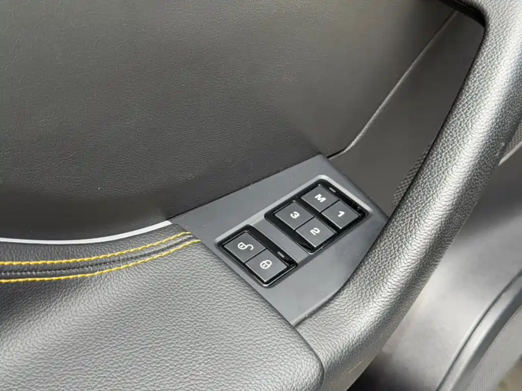 Jaguar F-PACE 2021 2020 300-Sport
