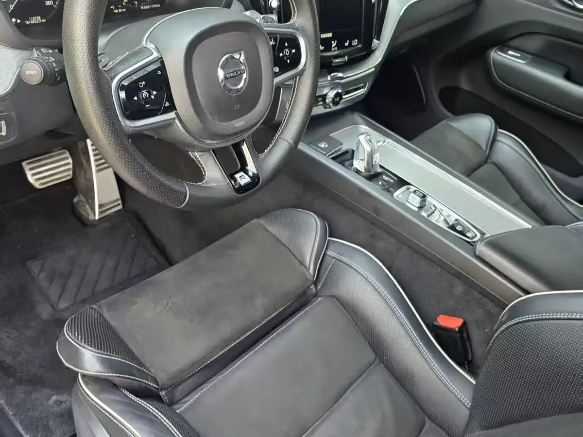 Volvo XC60 Plug-in Hybrid 2018 2019 T8 Twin Engine Excellence Luxury (China VI)