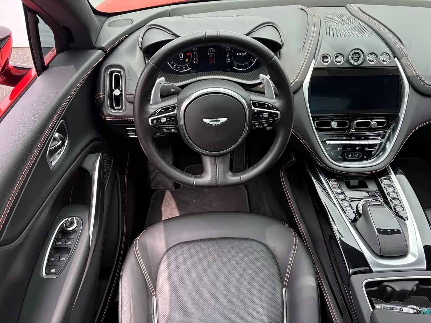 Aston Martin DBX 2022 2021 4.0T V8 Silk Road Splendor