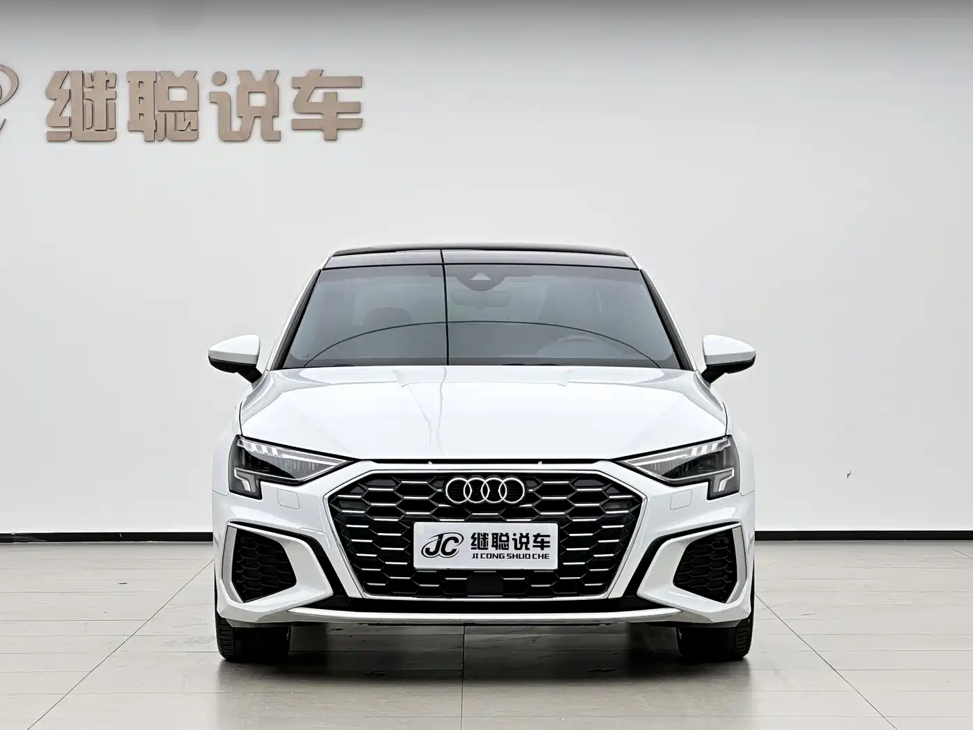 Audi A3 2022 A3L Limousine 35 TFSI Style Sport фото 2