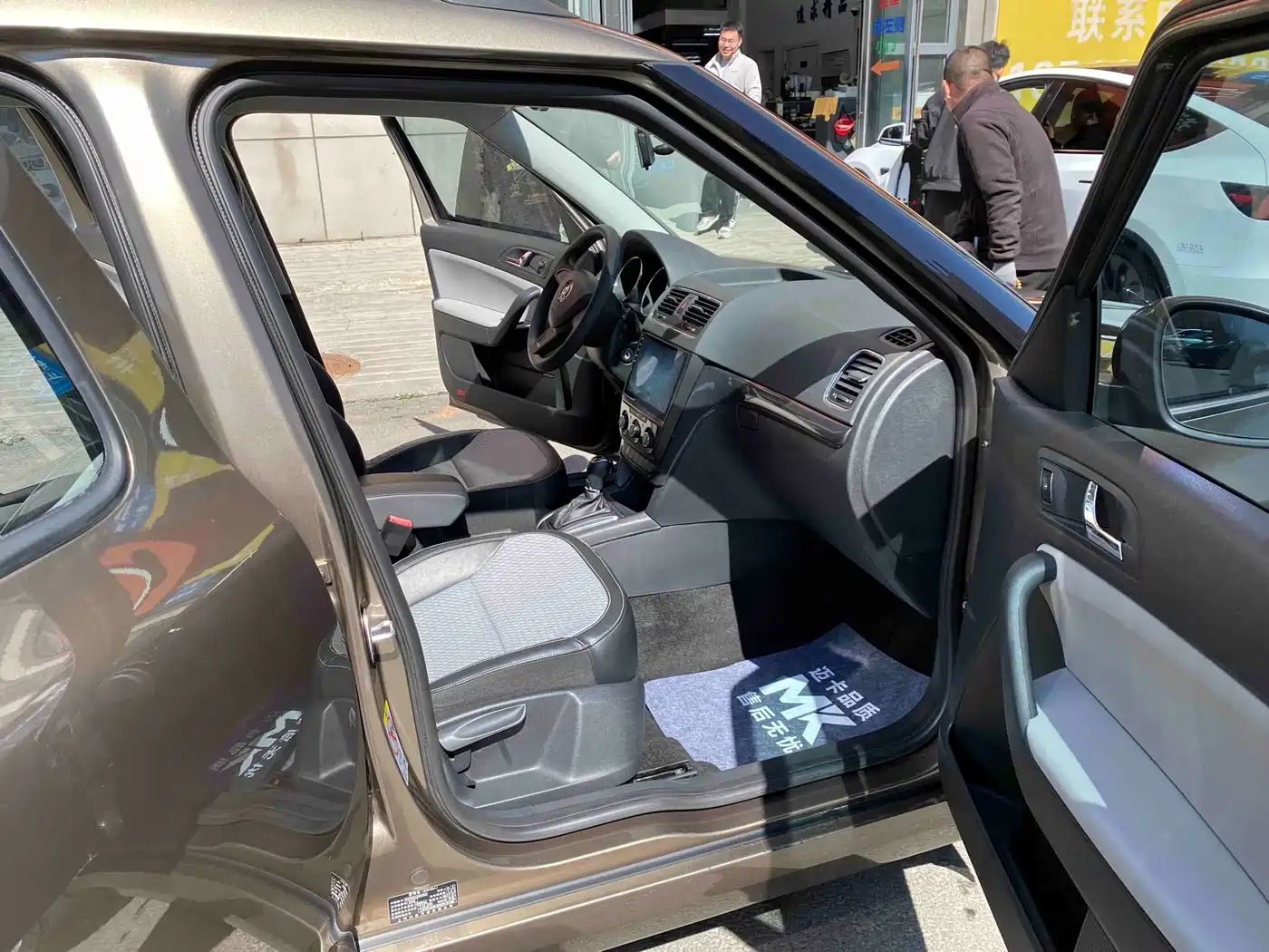 Škoda Yeti 2017 TSI280 DSG Advance фото 7
