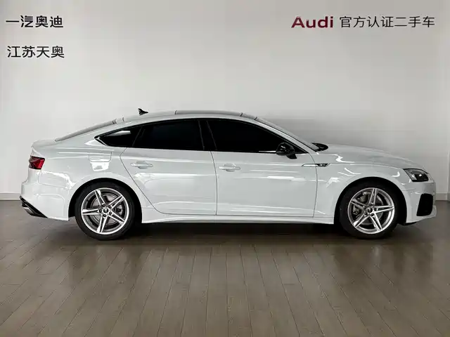 Audi A5 (Import) 2025 Sportback 40 TFSI Collector's Edition Fashion Dynamic — фото 3