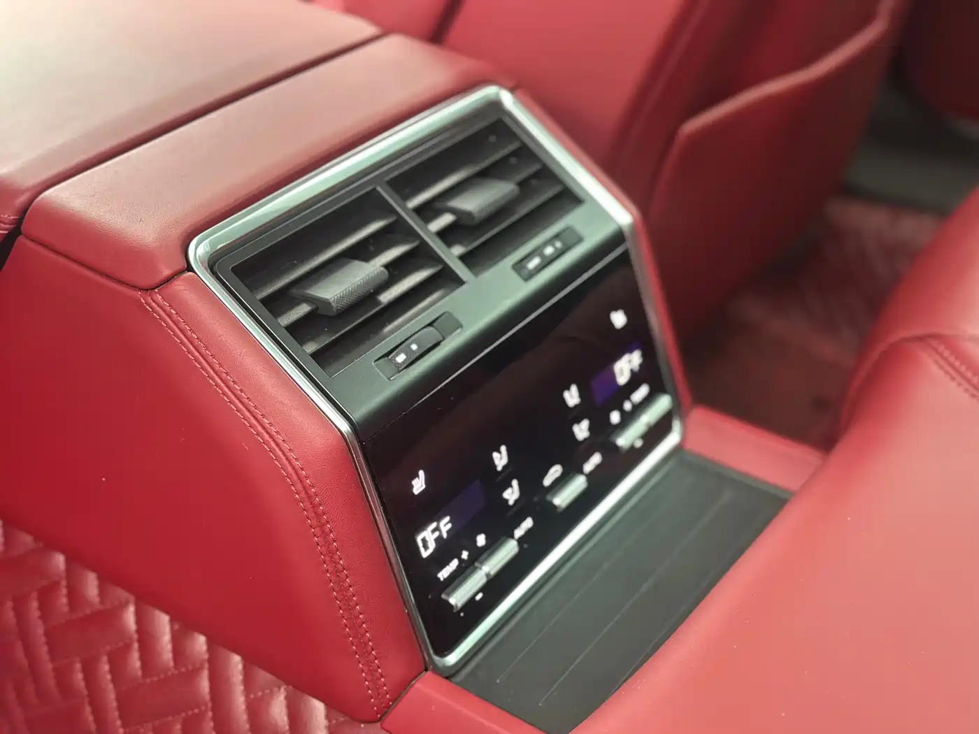 Porsche Panamera 2019 Panamera 4 Sport Turismo 2.9T фото 13
