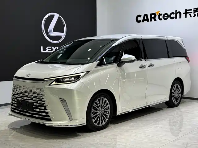 Lexus LM 2024