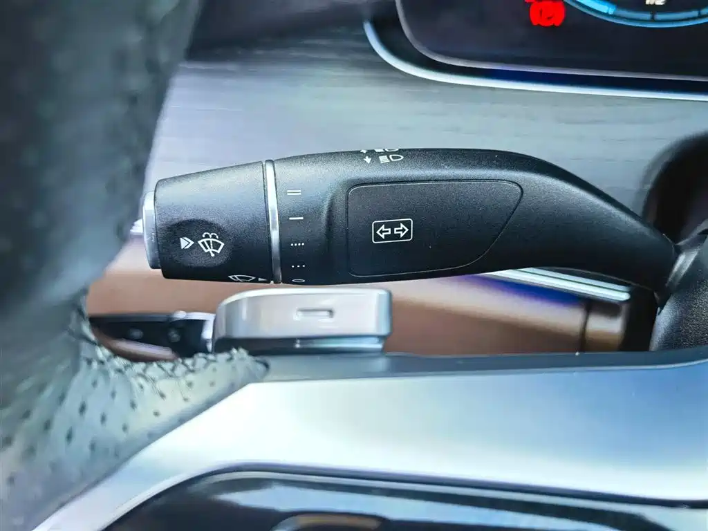 Mercedes-Benz E-Class 2021 E 260 L Sport фото 29