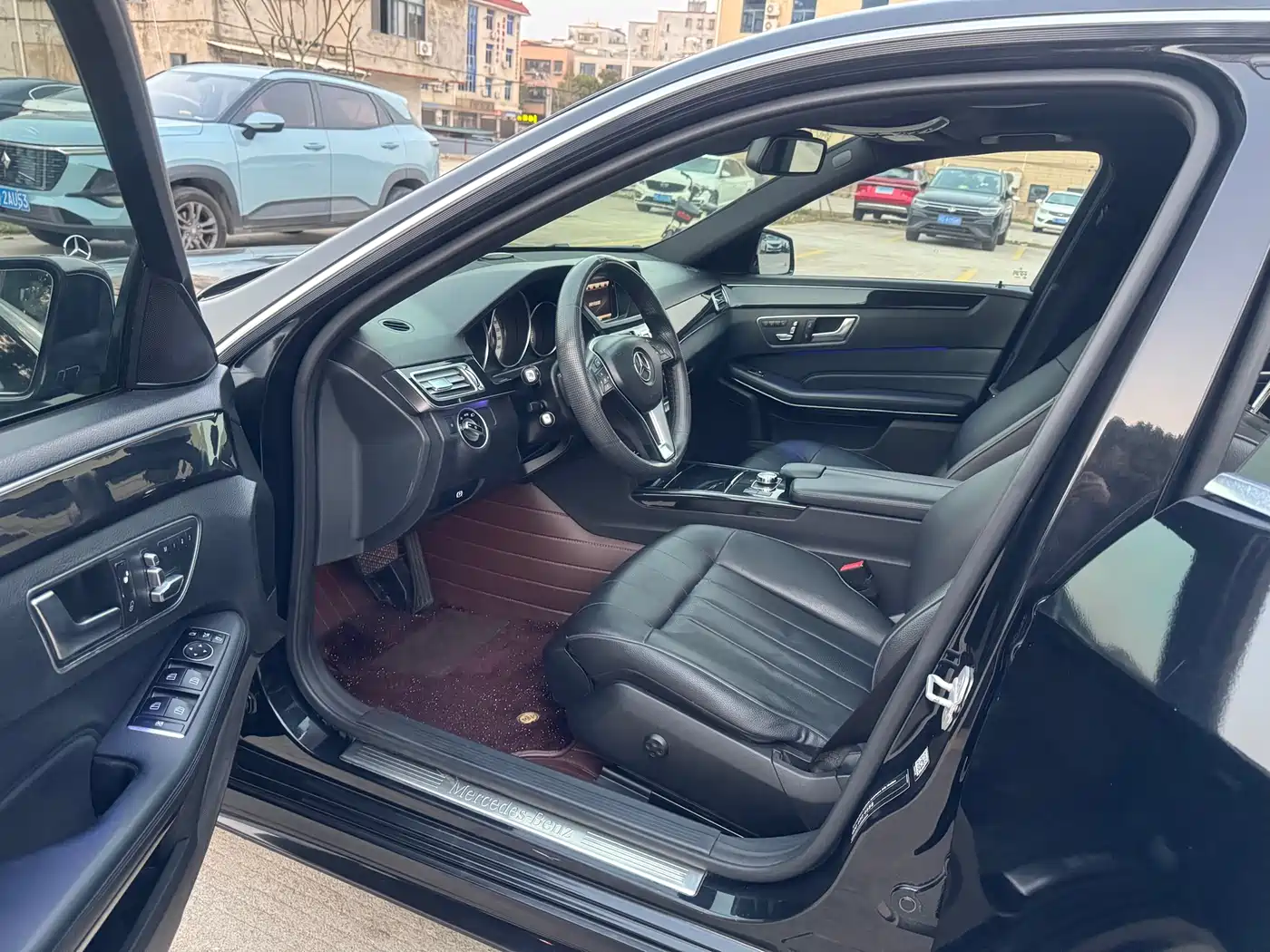 Mercedes-Benz E-Class 2015 E 260 L Sport фото 8