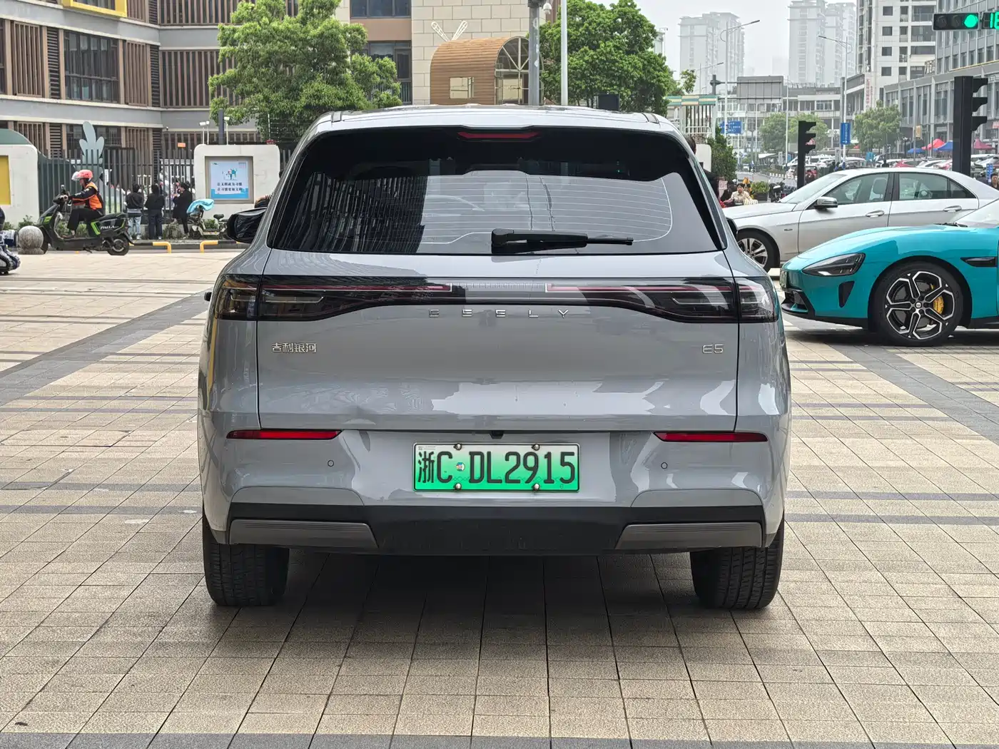 GEELY GALAXY GALAXY E5