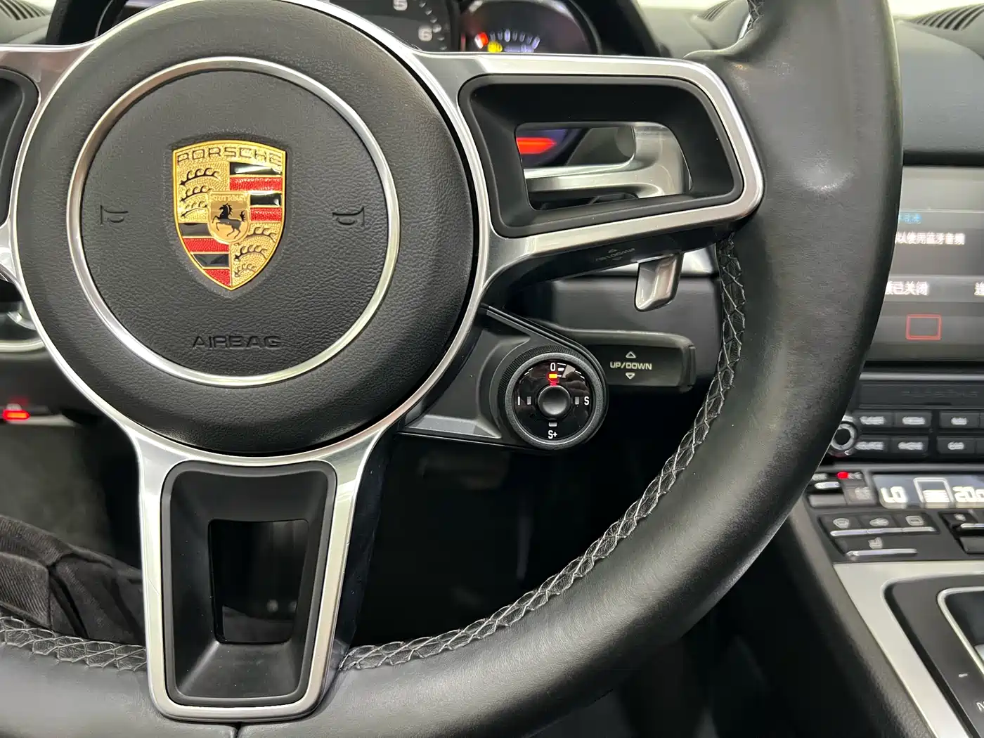 Porsche 718 2018 Boxster 2.0T фото 5