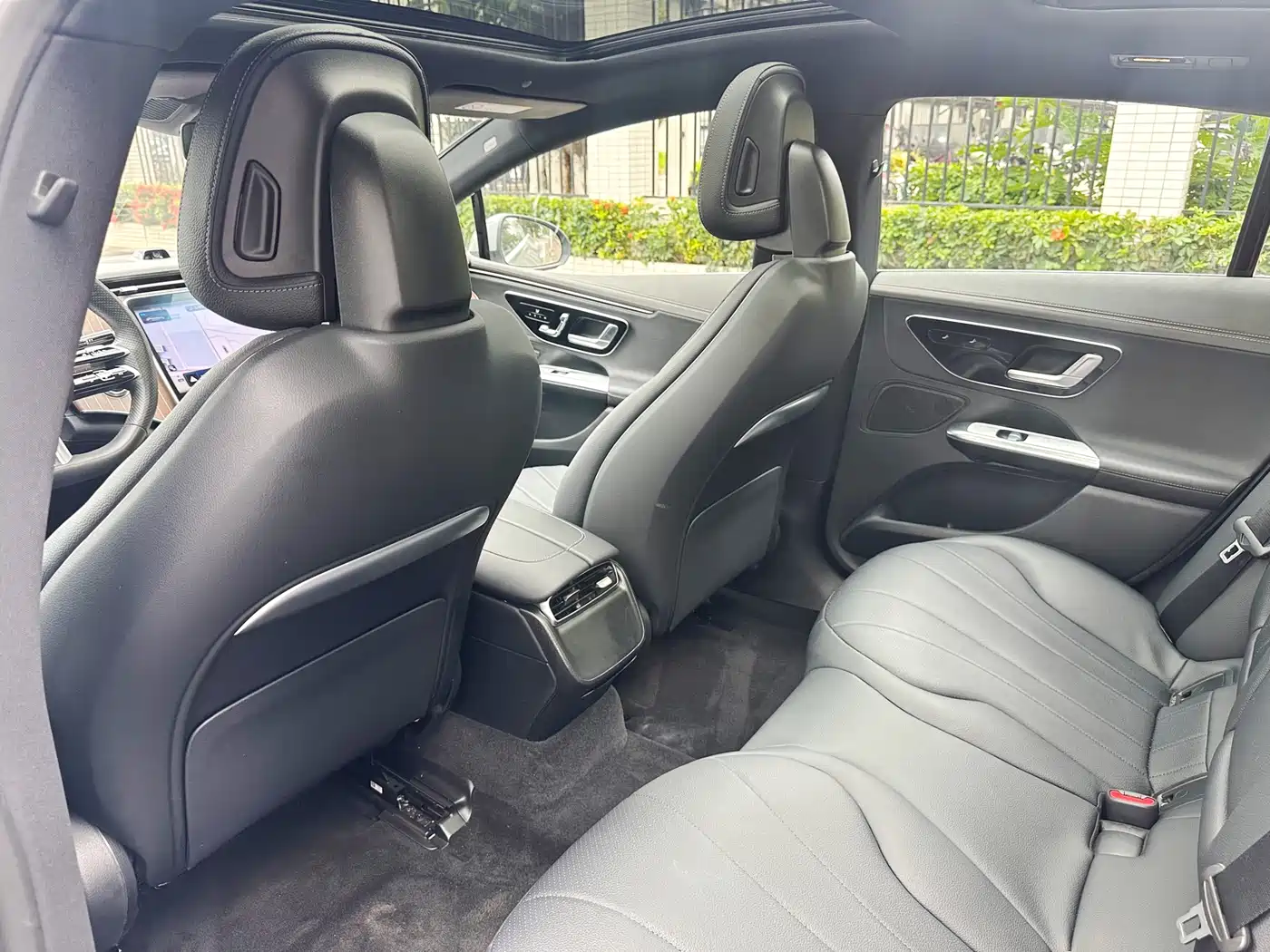 Mercedes-Benz EQE 2023 2022 350 Luxury Edition