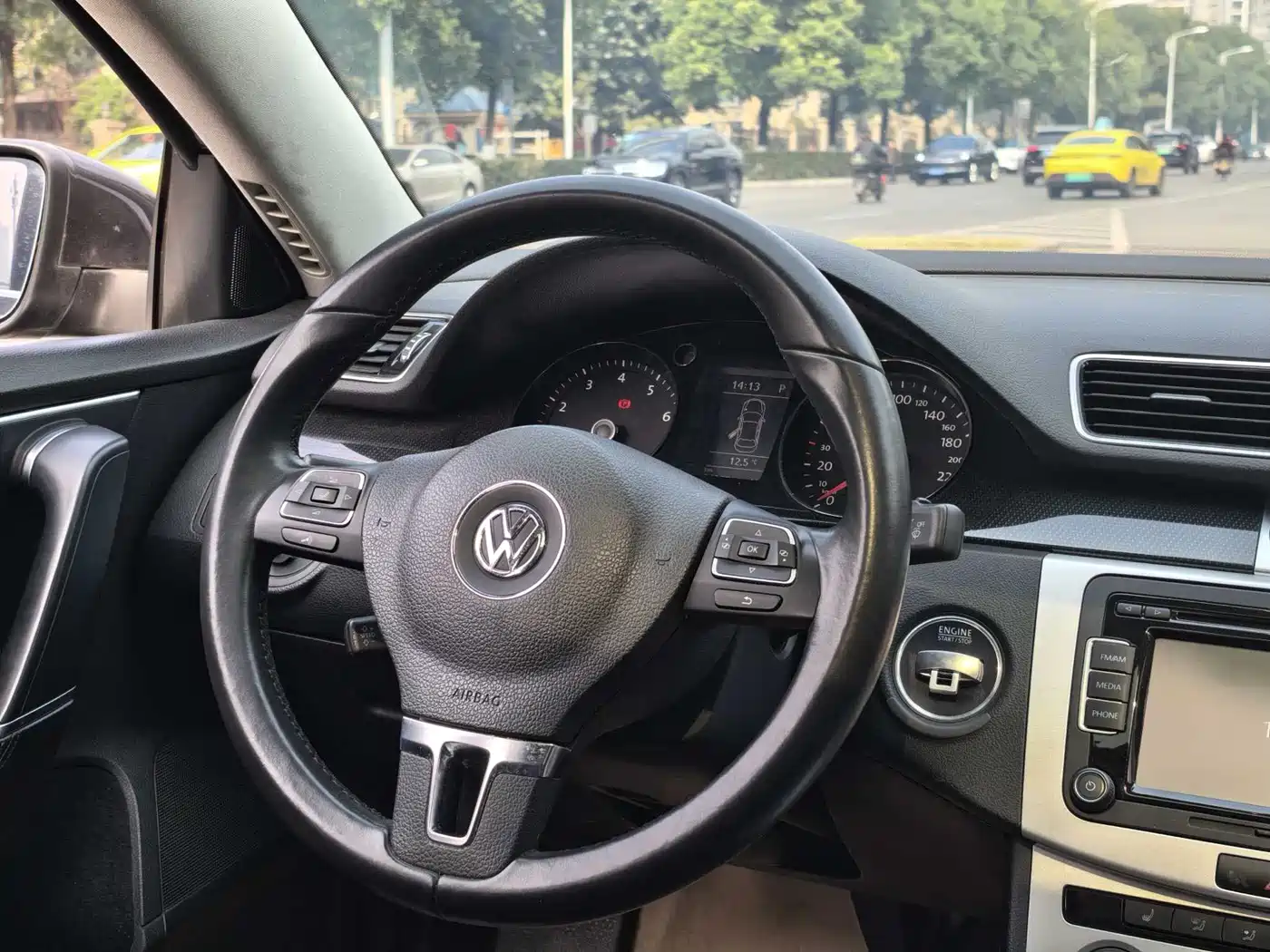 Volkswagen Magotan 2016 2.0TSI Smart Luxury фото 8