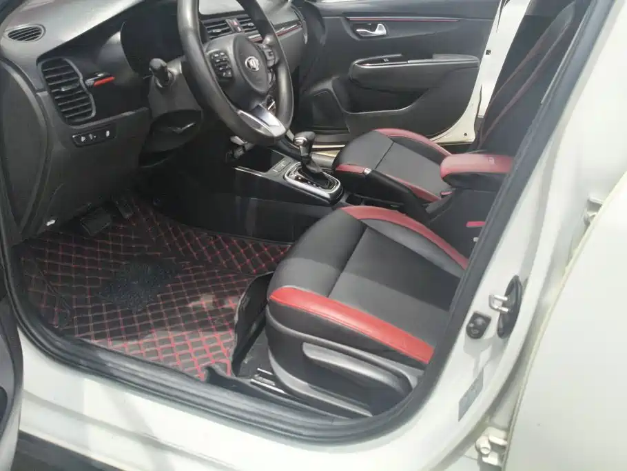 Kia KX CROSS 2019 2017 1.4L AT GLS