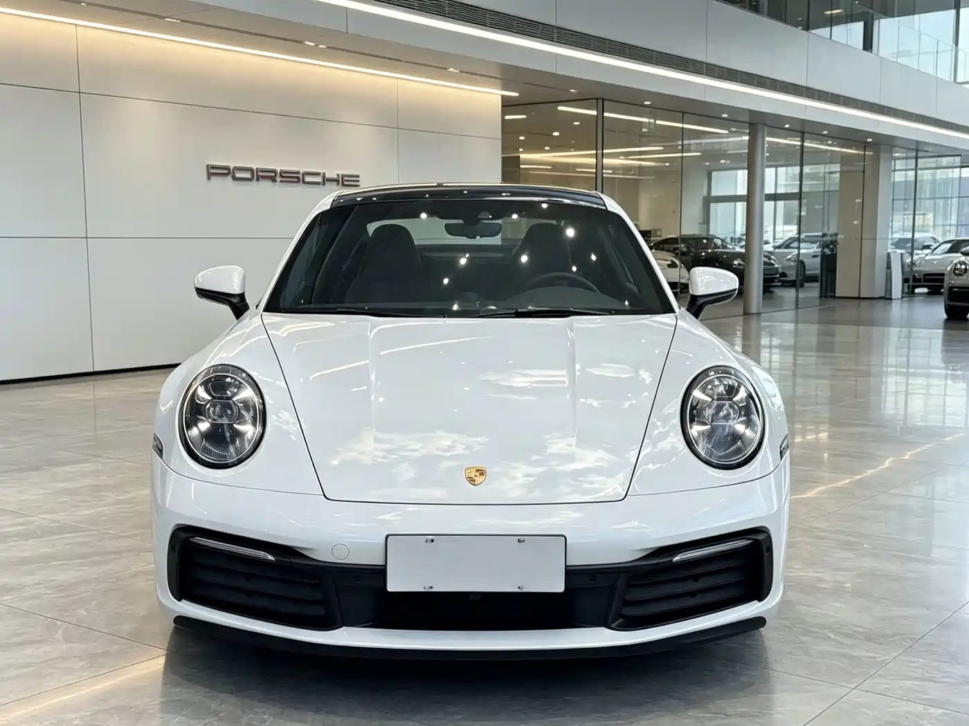 Photo 2 - Porsche 911
