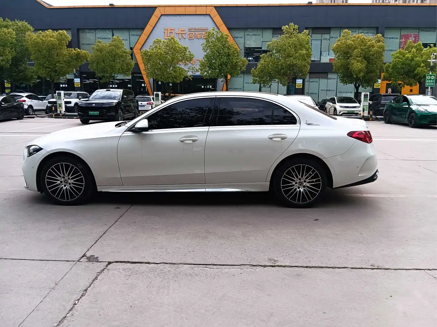 Mercedes-Benz C-Class 2024 Facelift III C 260 L Sport фото 2
