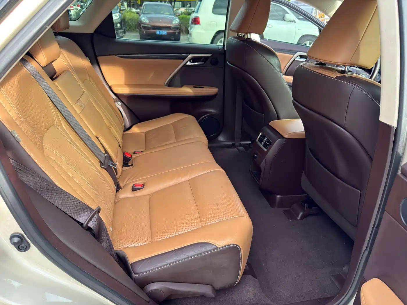 Lexus RX 2016 2016 300 2WD Comfort Edition China V