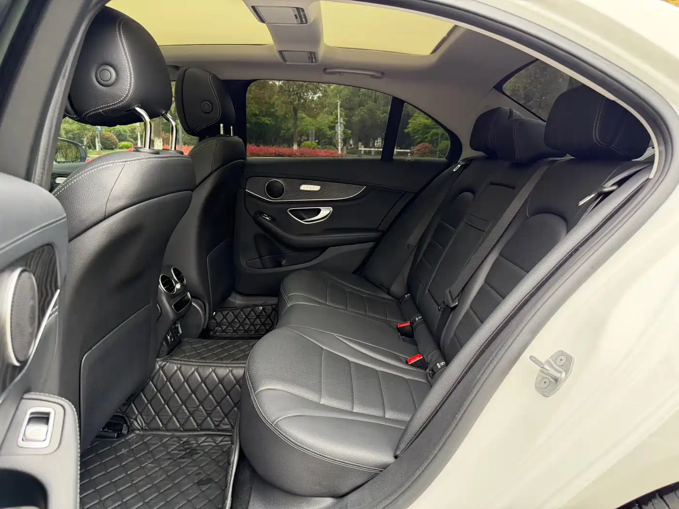 Mercedes-Benz C-Class 2020 Facelift C 260 L Sport фото 11