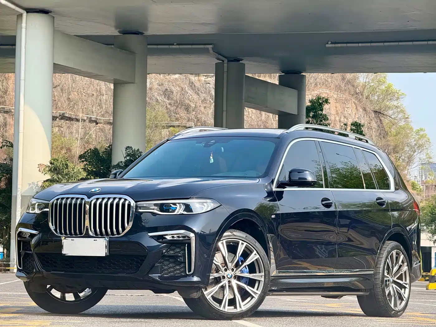 BMW X7 2022 xDrive40i Exclusive M Sport Package