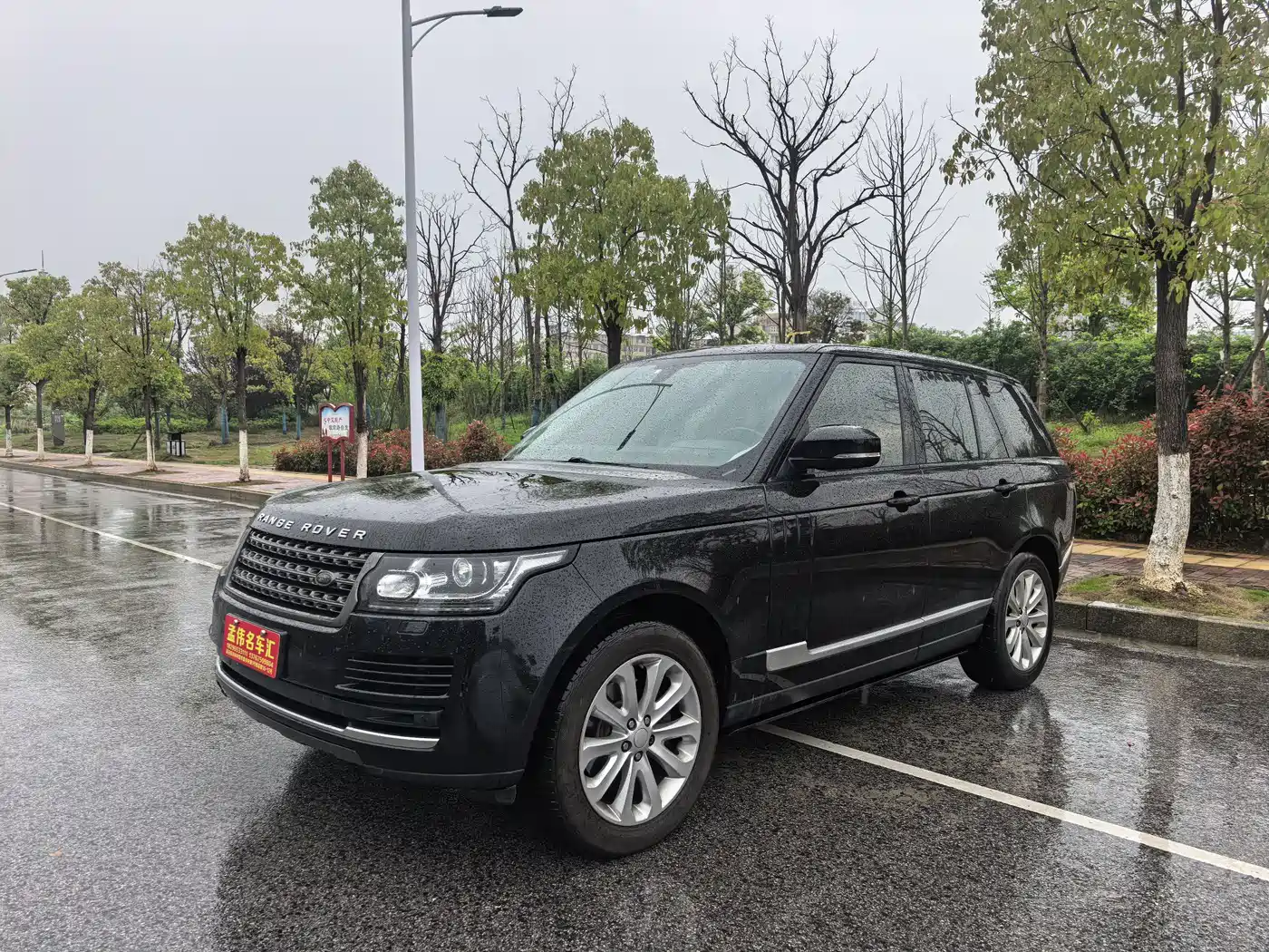 Land Rover Range Rover фото 3