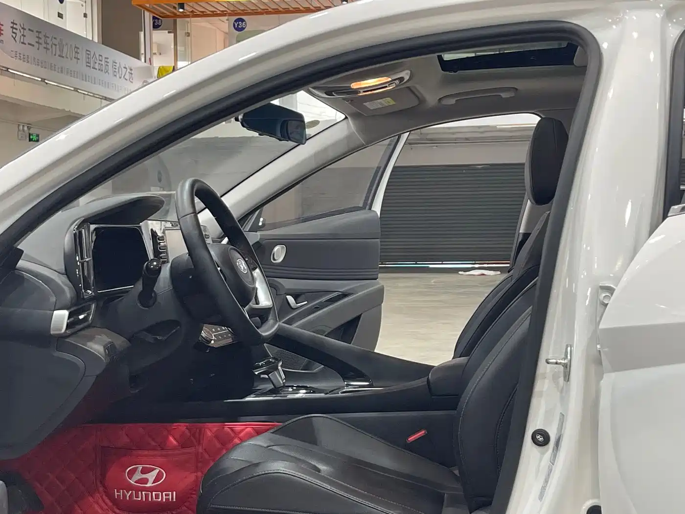 Hyundai Elantra 2023 1.5L CVT GLX Elite Edition фото 7