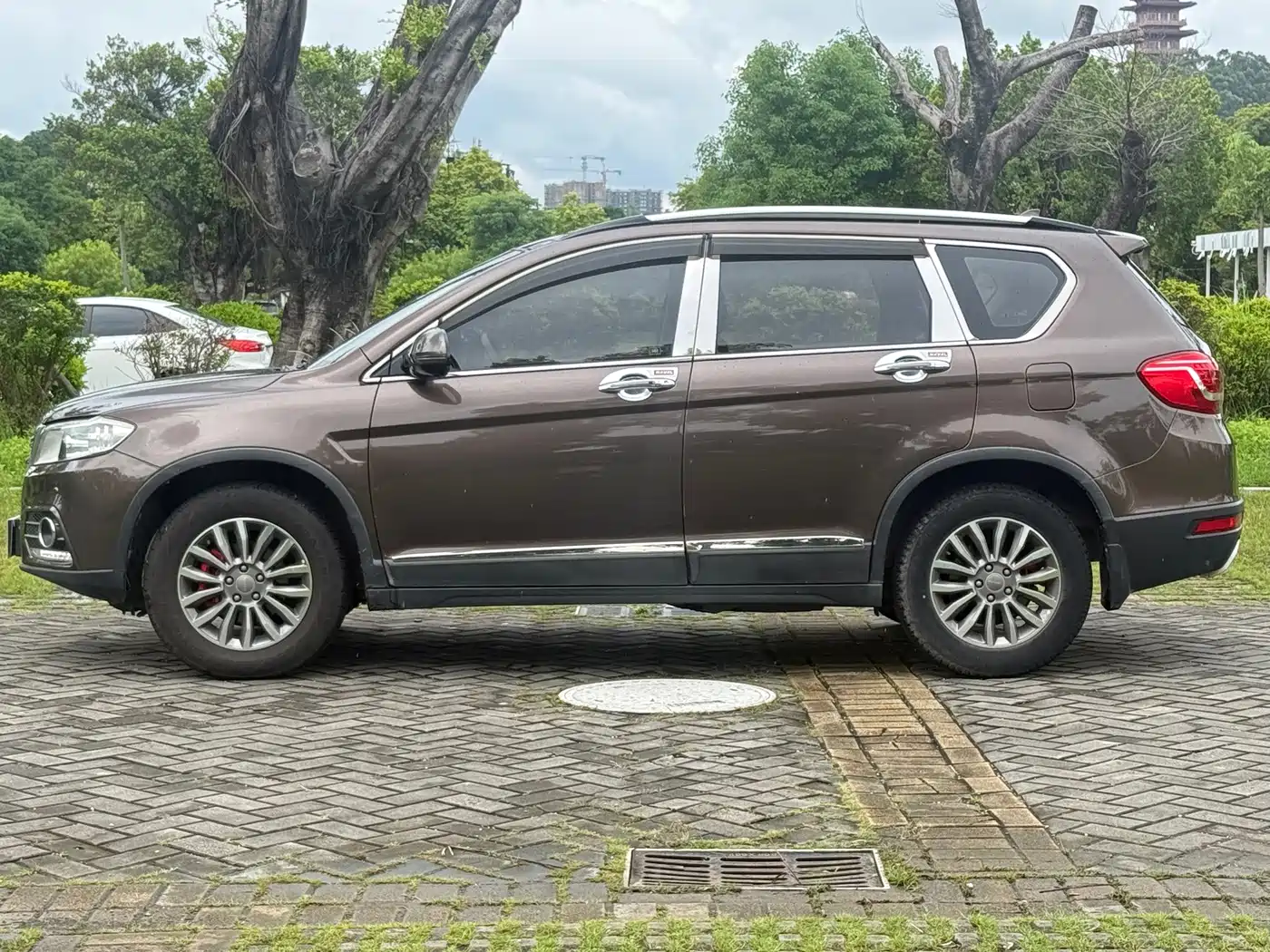 Photo 4 - Haval H6