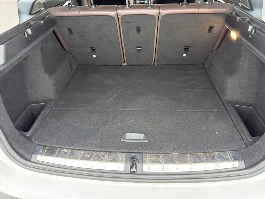 BMW X1 2022 sDrive20Li Premium фото 17