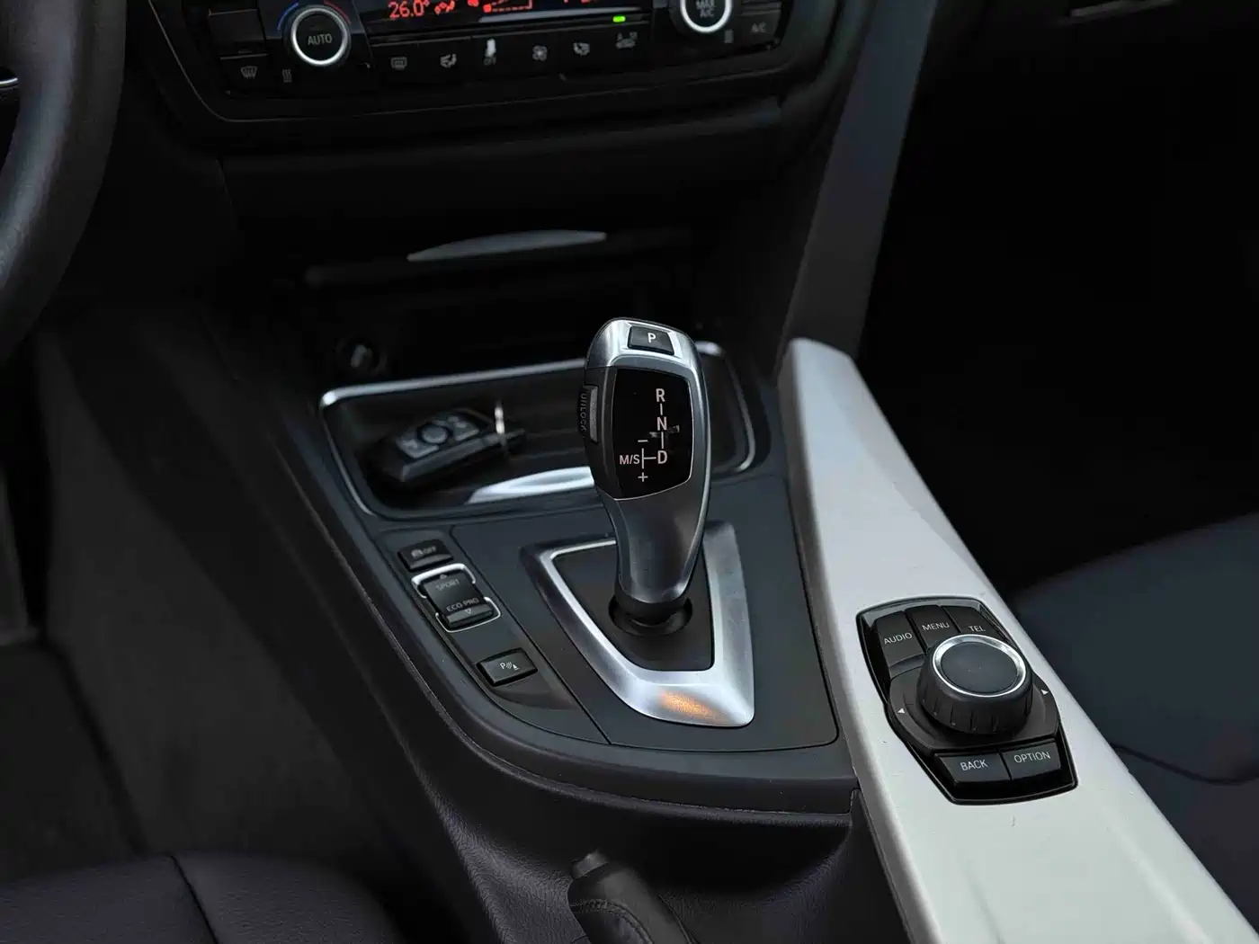 BMW 3 Series 2014 320Li Fashion фото 15