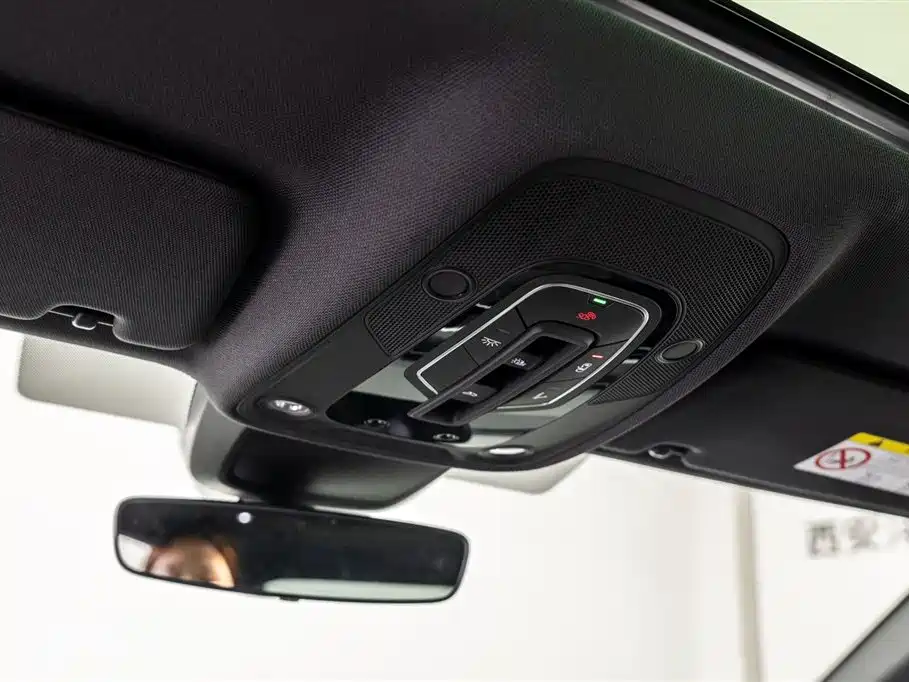 Audi A6L 2023 45 TFSI Premium Selection Dynamic фото 25