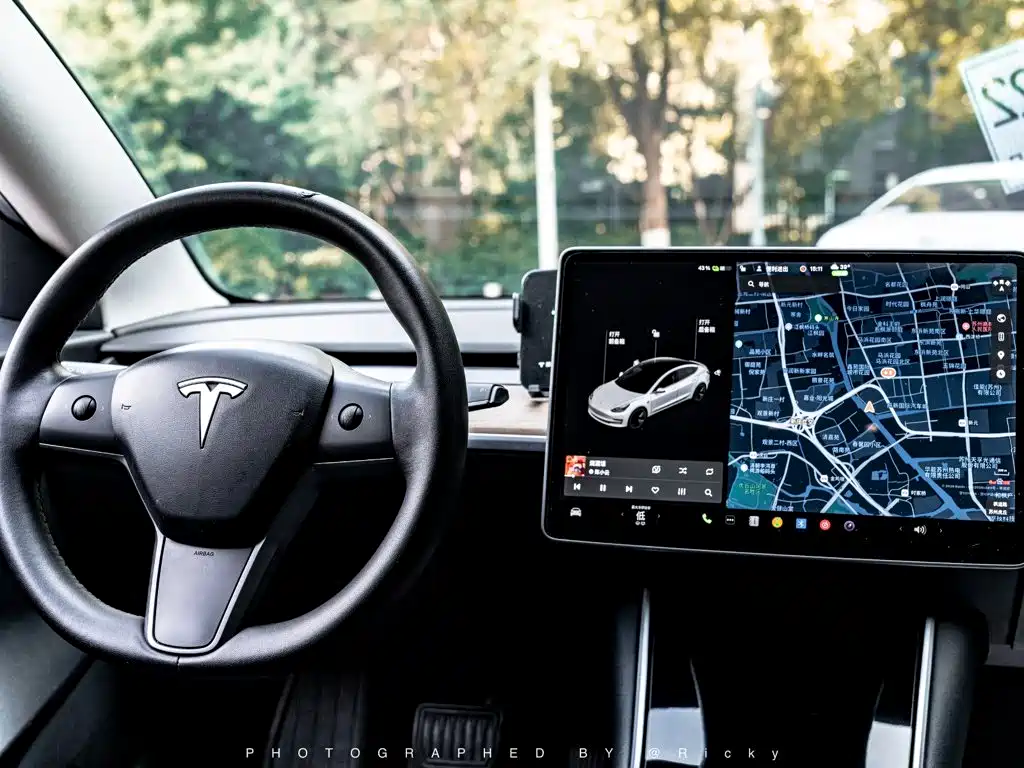 Photo 5 - Tesla Model 3