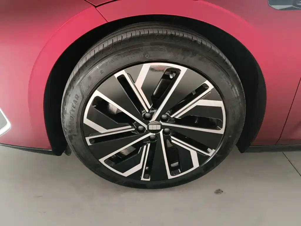 Geely Galaxy Galaxy E8 2024 2024 665km RWD Starship Voyager Edition