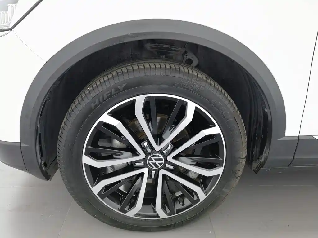 Volkswagen T-Roc, миниатюра 17