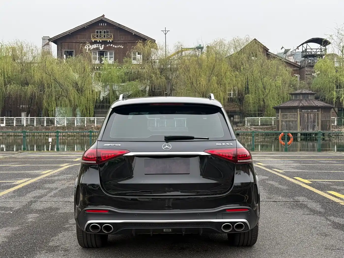 MERCEDES-BENZ GLE AMG