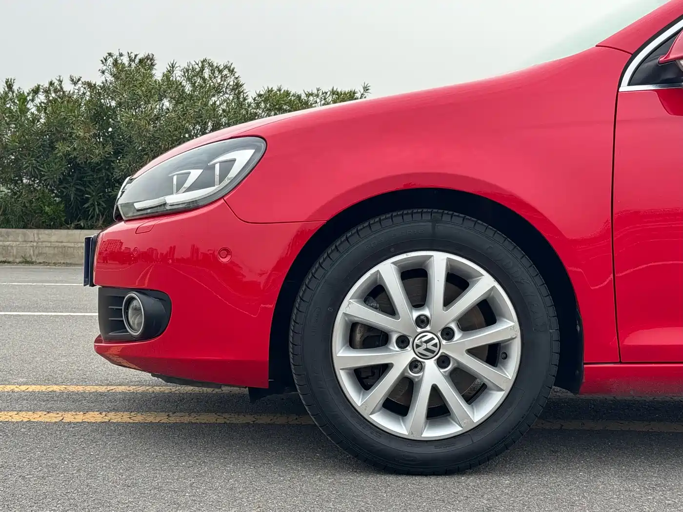 Volkswagen Golf (Import) 2011 Model 1.4TSI Luxury Touring фото 6