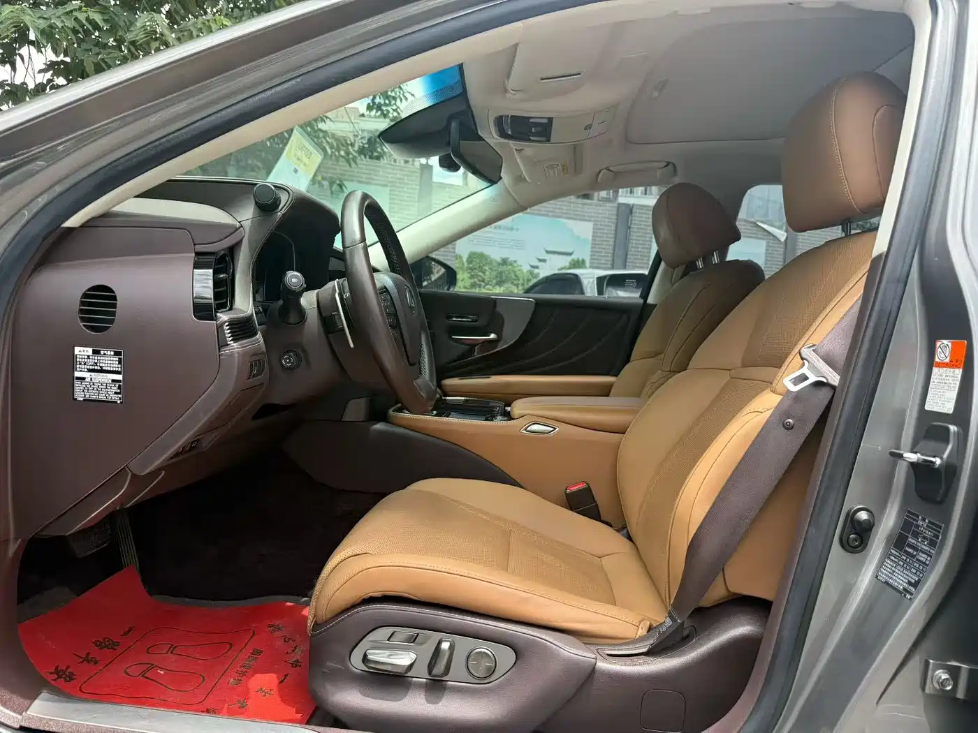 LEXUS LS