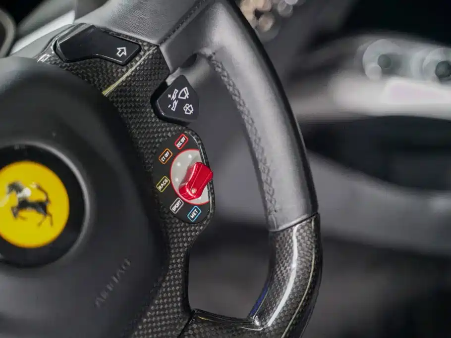 Ferrari F12berlinetta 2015 2013 6.3L Standard