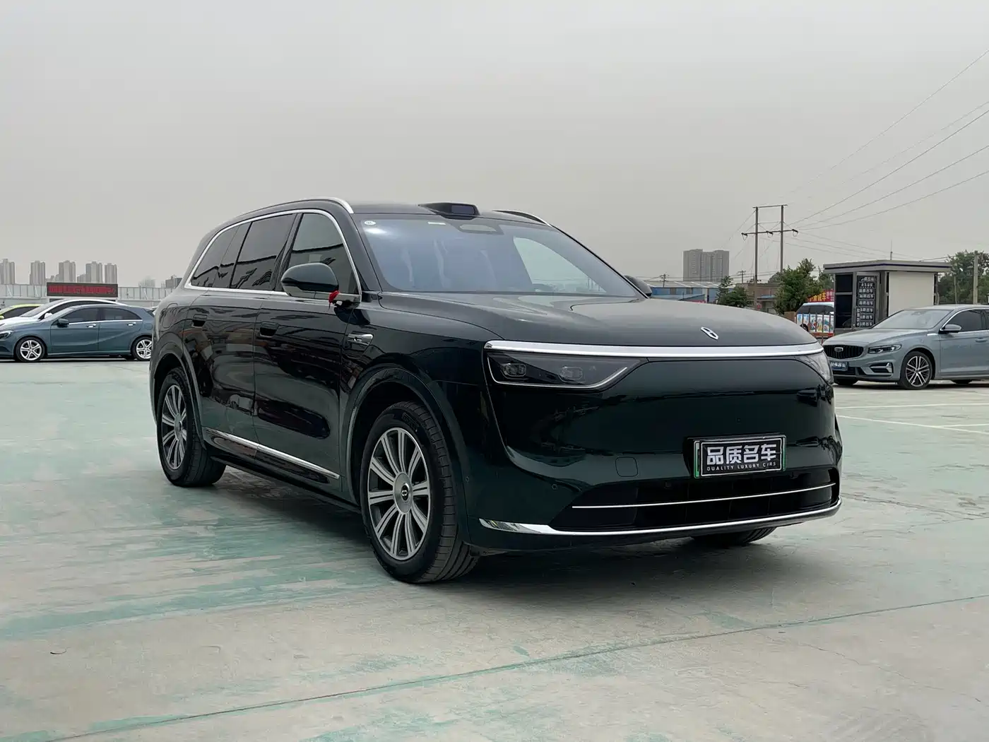 AITO Wenjie AITO M8 2025 Model Extended Range Max+ Edition 53.4kWh 6-Seater фото 3