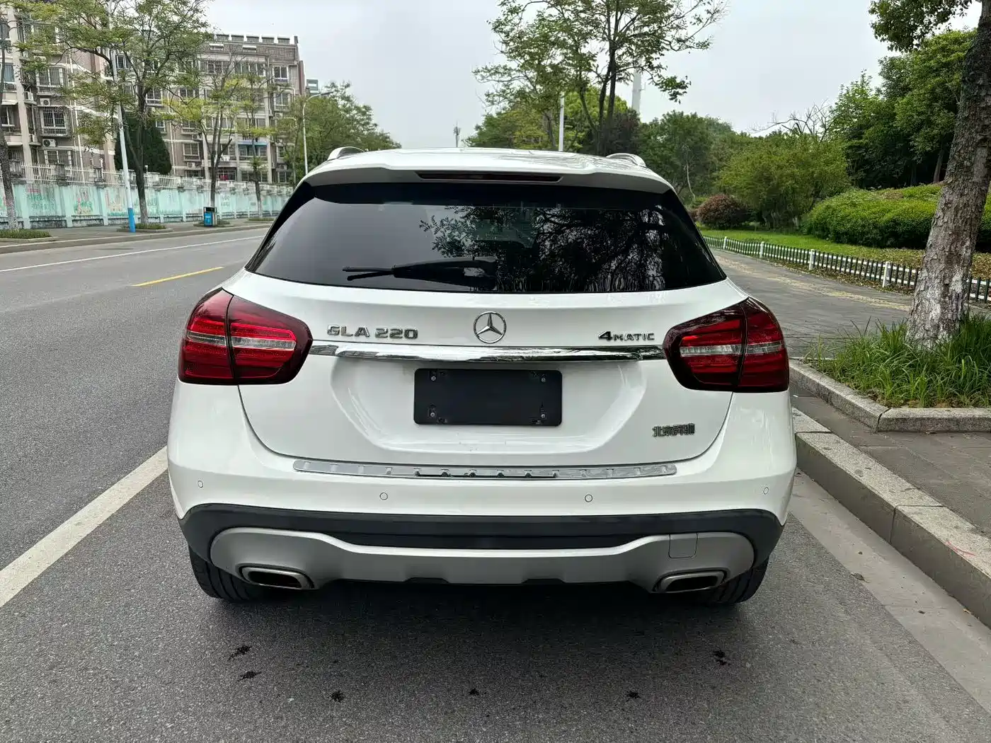 Mercedes-Benz GLA 2017 GLA 220 4MATIC Fashion фото 8