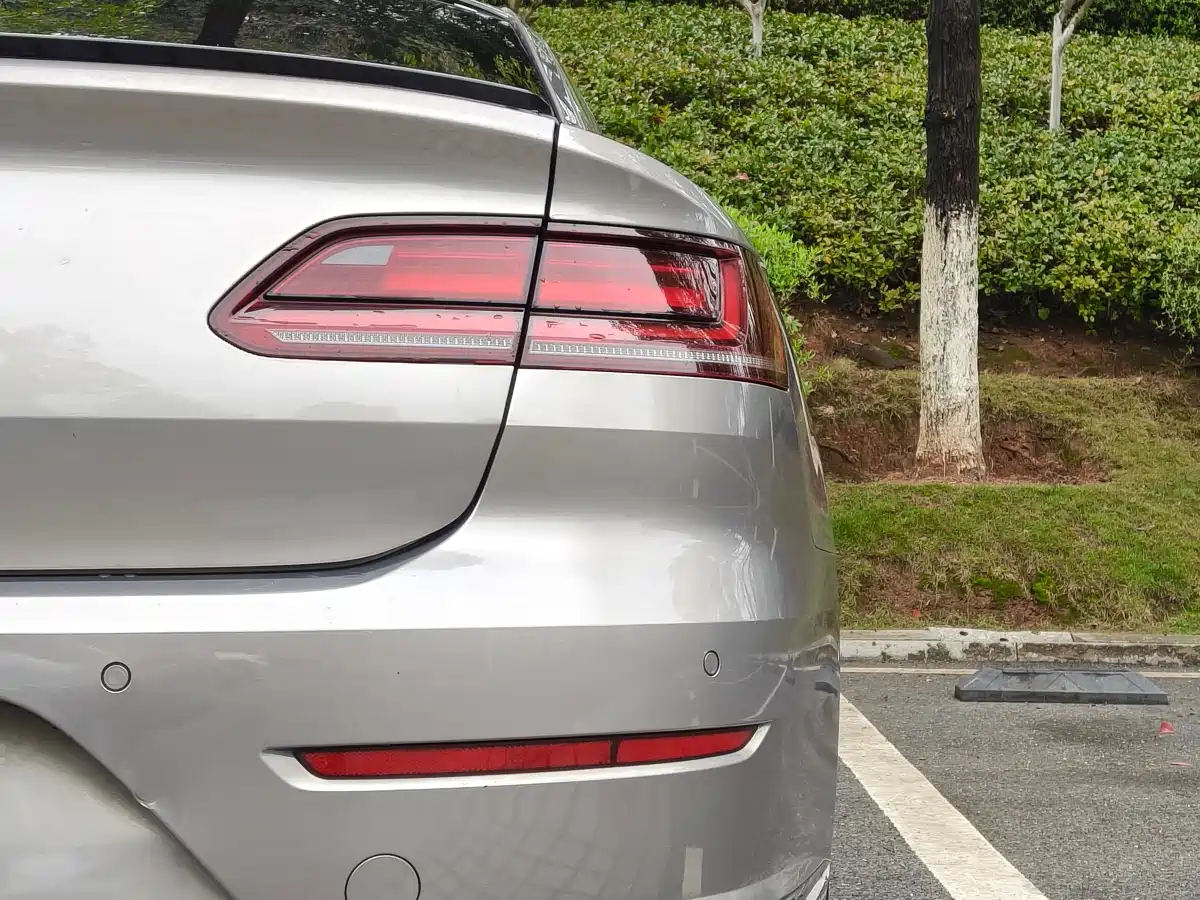 Volkswagen FAW-Volkswagen CC 2019 330TSI Charming Appearance (China V) фото 15