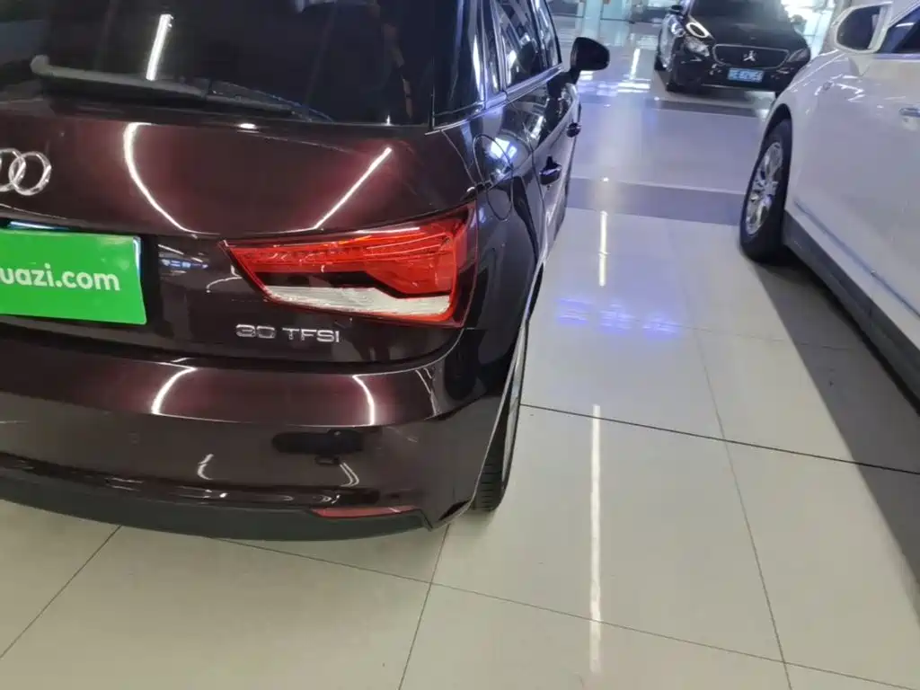 Audi A1 2016 2016 30 TFSI Sportback Design Style Edition