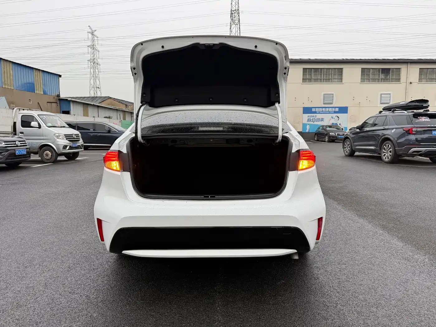 Toyota Levin 2022 Dual Engine 1.8H E-CVT Luxury Edition фото 23