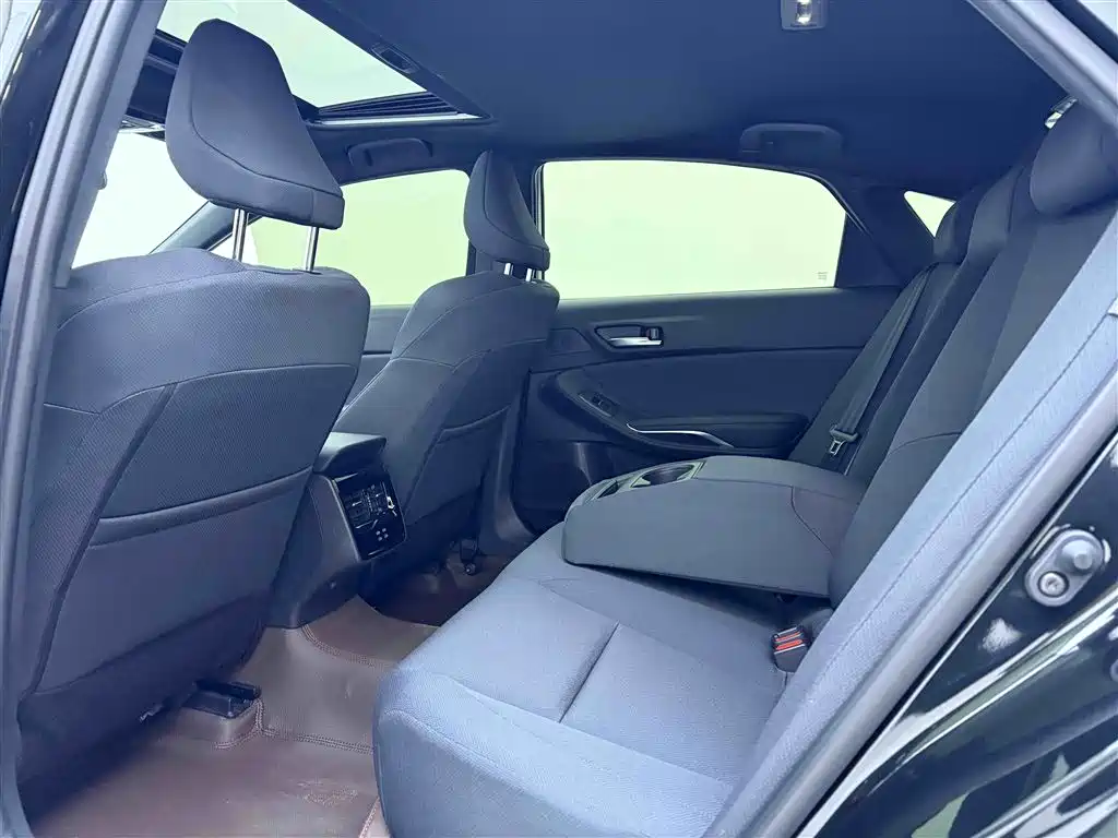Toyota Avalon 2024 Model 2.0L Progressive Edition фото 20