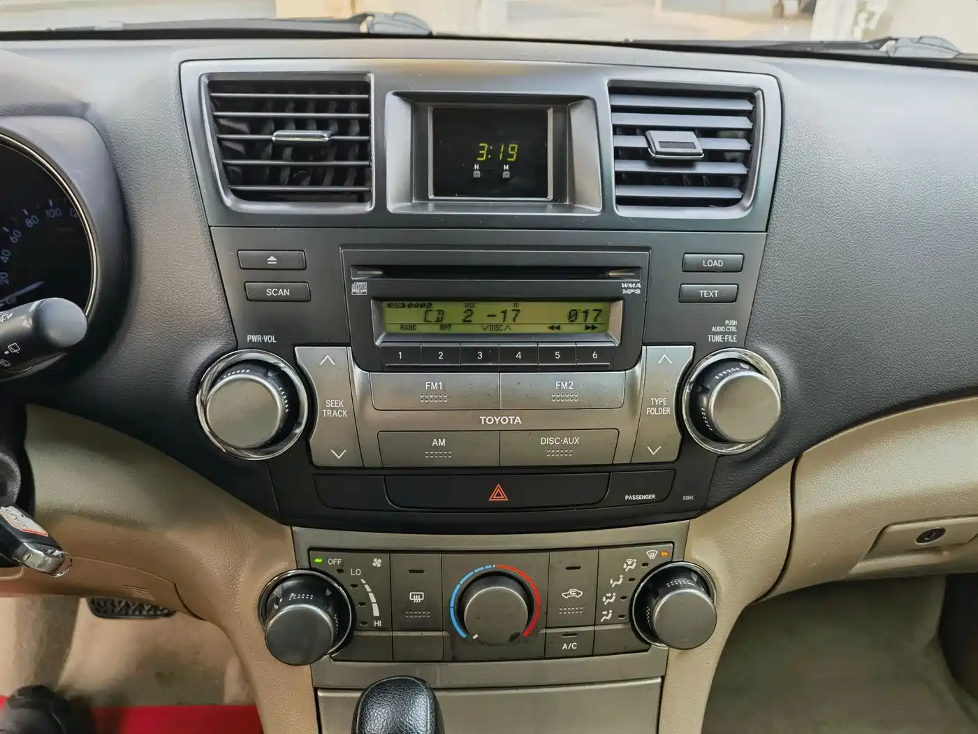 Toyota Highlander 2012 2.7L 2WD 5-seater Elite Edition фото 9