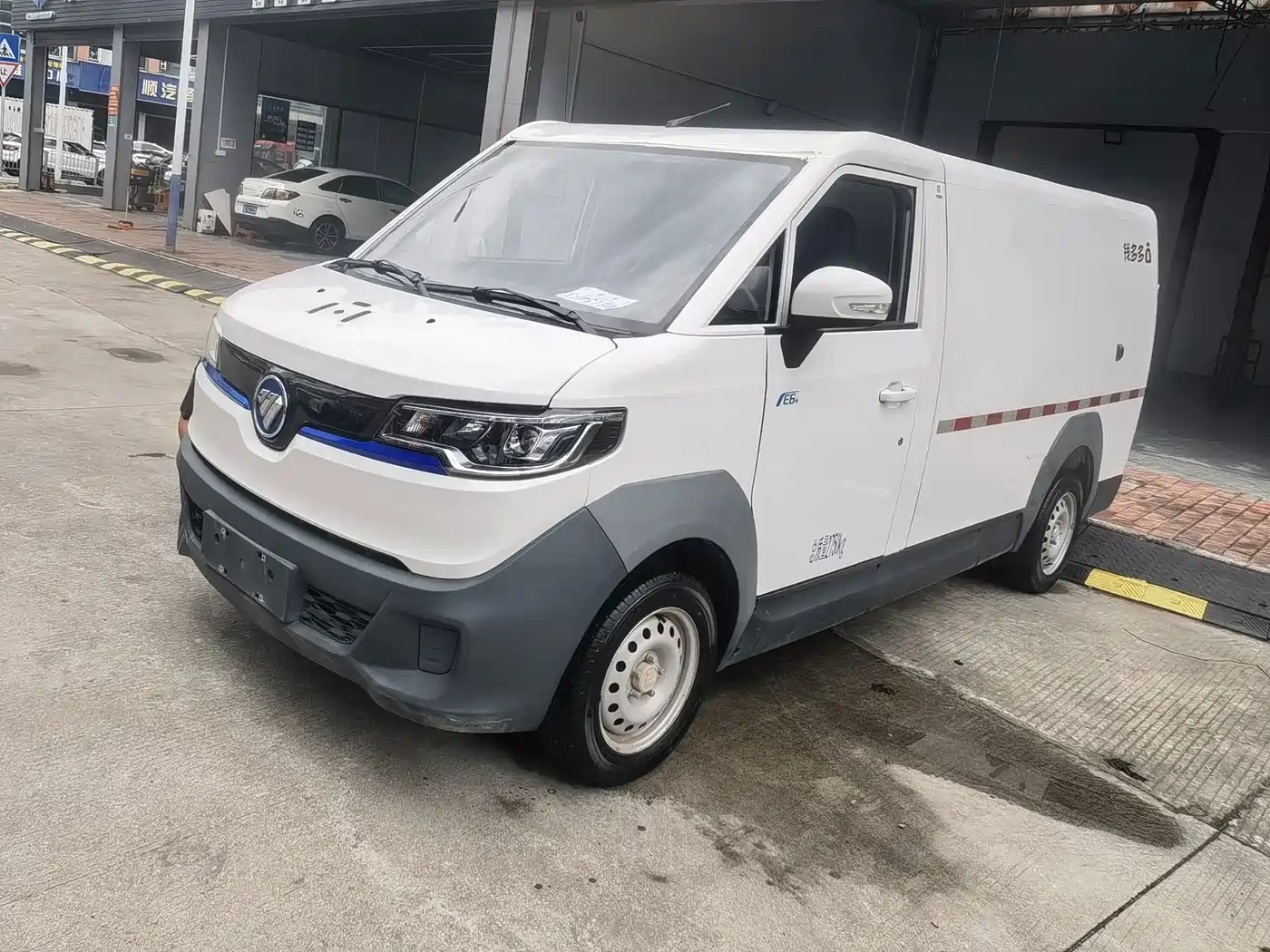 Foton Qianduoduo 2025 2024 Facelift Van (Flat Roof, 2 Seats, EVE Energy 41.86kWh)