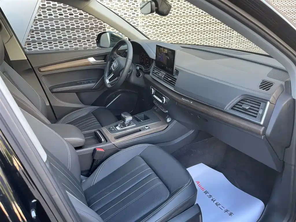 Audi Q5L 2022 40T Luxury Elegance фото 20