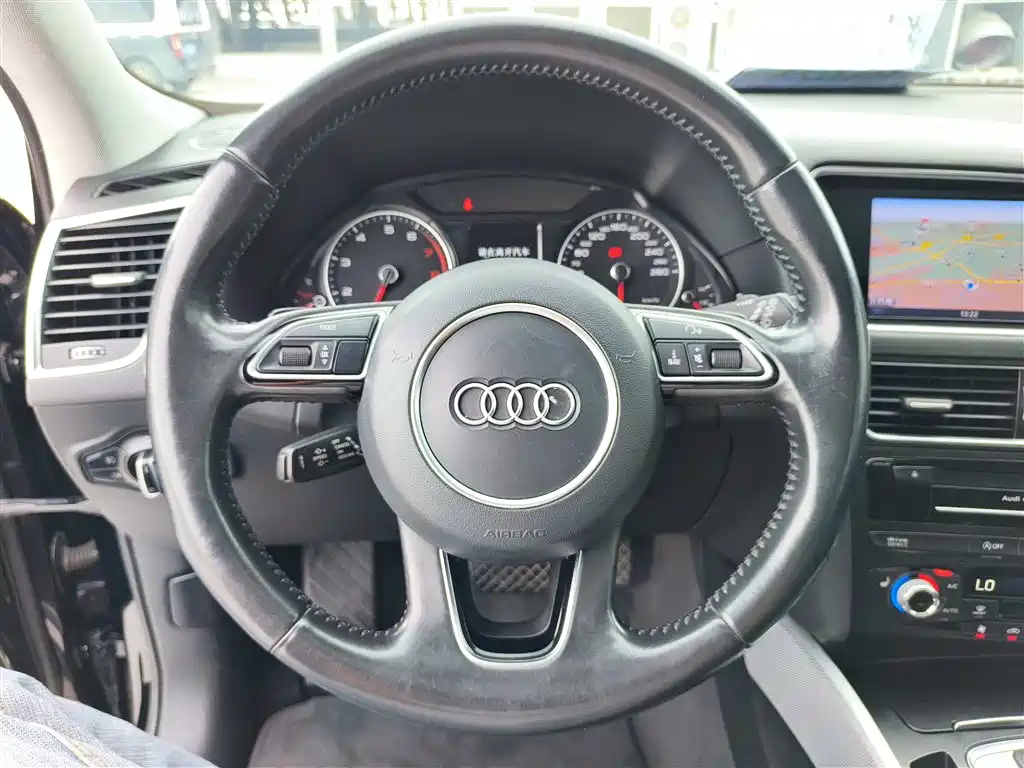 Audi Q5 (Import) 2013 45 TFSI quattro Sport фото 15