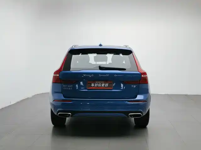 Volvo XC60 2021 T5 AWD R-Design — фото 4