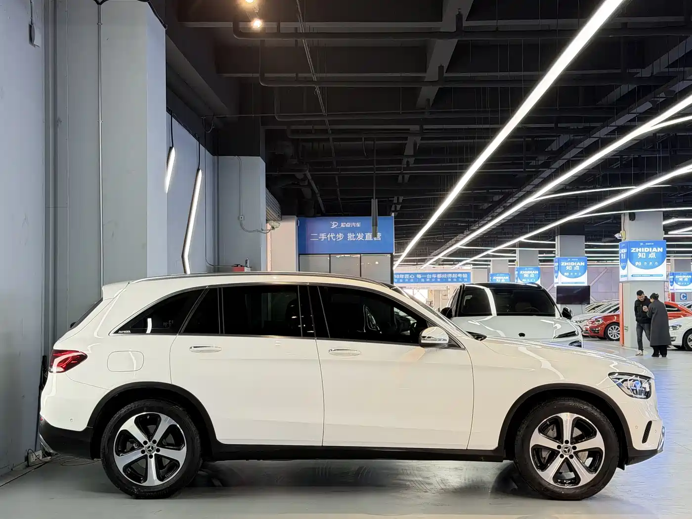Mercedes-Benz GLC 2022 Facelift GLC 260 L 4MATIC Dynamic фото 7