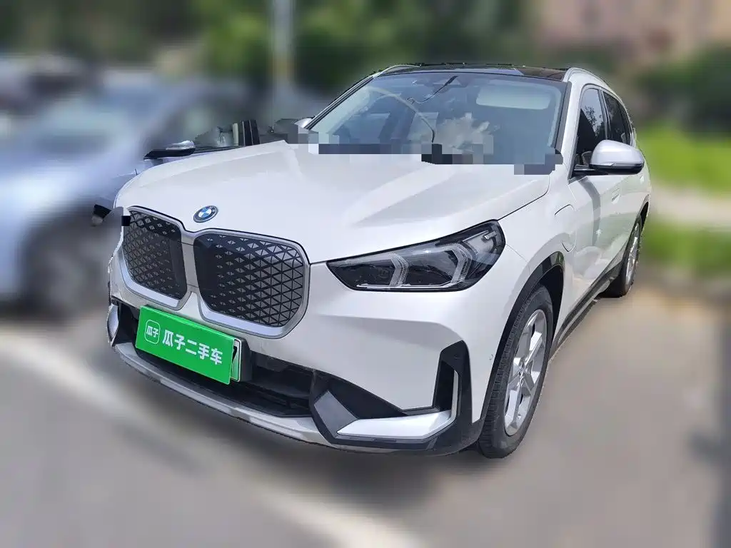 BMW iX1 2024 2023 eDrive25L X Design Package