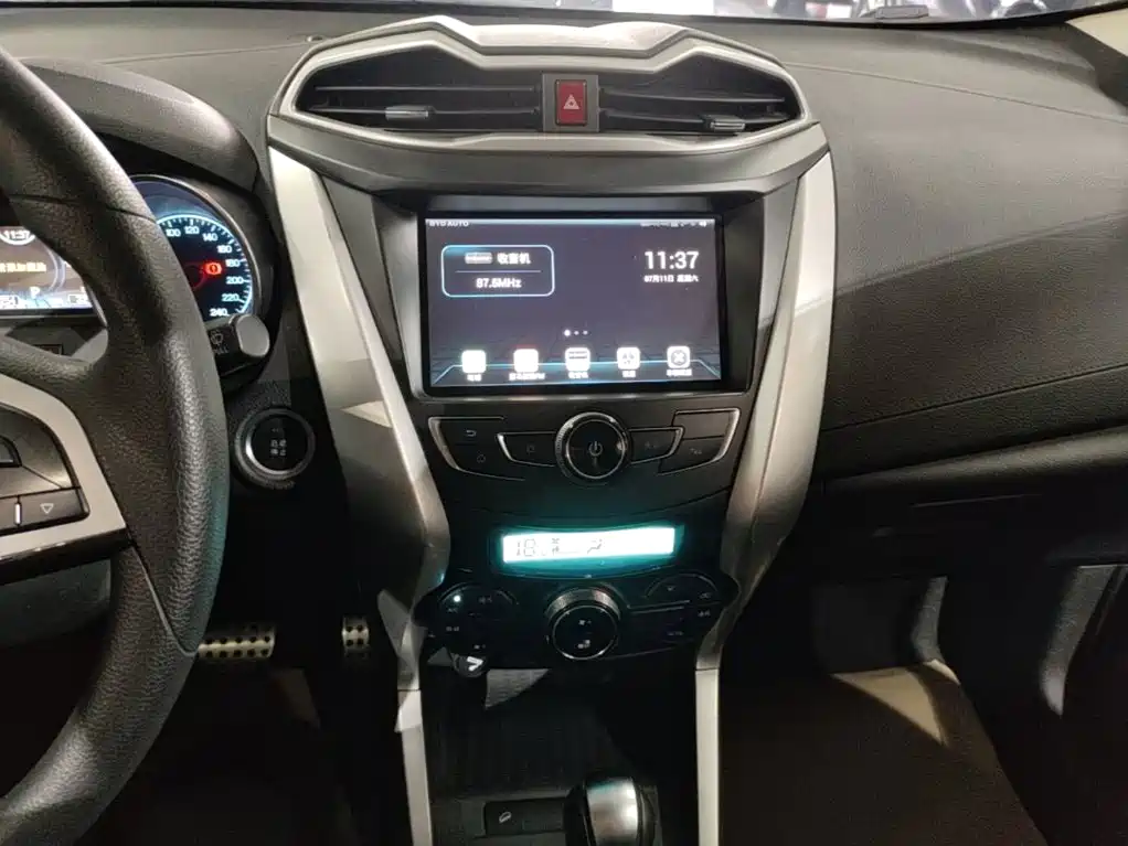 BYD Yuan 2018 2017 1.5L Auto Cool Connect