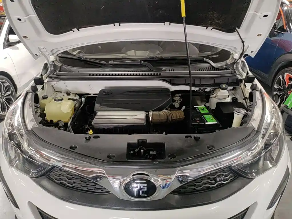 BYD Yuan 2018 2017 1.5L Auto Cool Connect